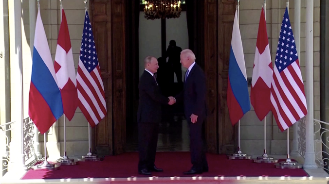 Лидеры США и РФ согласились на саммит по Украине