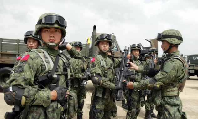 Тайвань увеличит продолжительность военной службы на фоне агрессии Китая