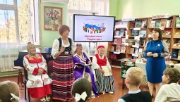 Школьников Севастополя познакомили с культурой народов России