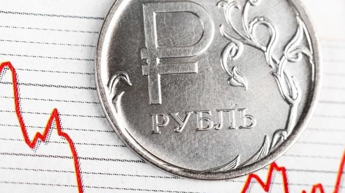 Что ожидает рубль, рассказали аналитики