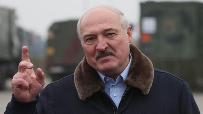 Лукашенко назвал Путина родным братом из-за схожести взглядов 
