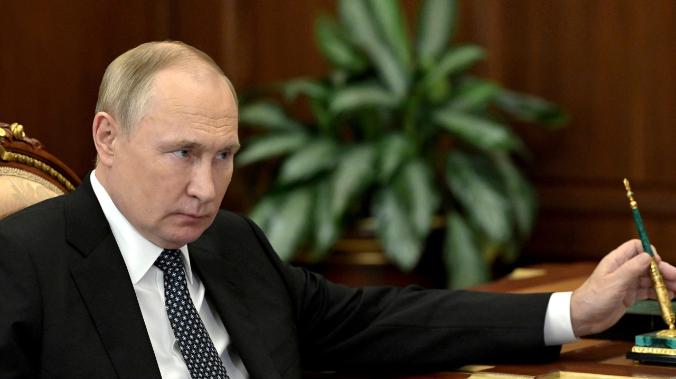 В среду Владимир Путин обсудит с кабмином меры соцподдержки в новых регионах