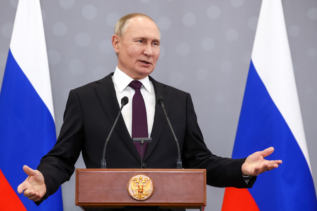 Запрет переговоров с россией. Запрет переговоров с россией. Переговоры россии и украины. Переговоры в беловежской пуще. Переговоры в белоруссии россии и украины мединский.