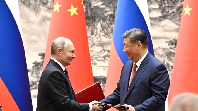 Путин: Россия и Китай уверенно смотрят в будущее