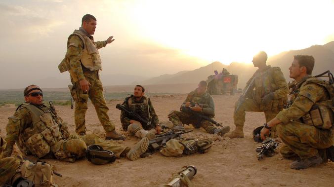 Британский спецназ бежал из Афганистана переодевшись в женскую одежду 
