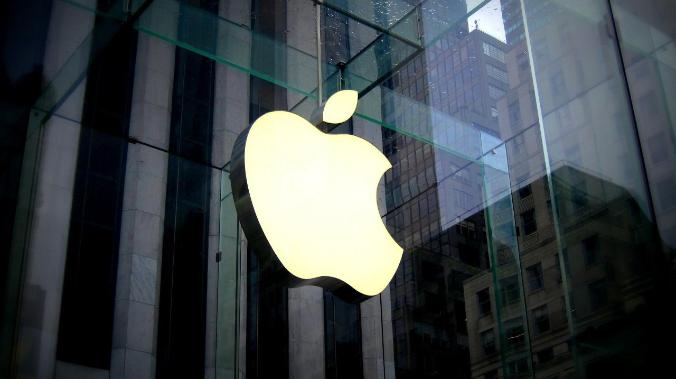 Apple требует от Rutube скрыть контент государственных СМИ в приложении для iOS