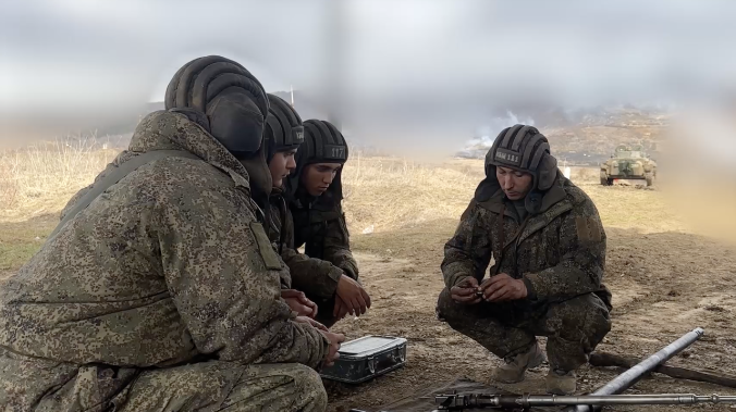 Бойцы ЮВО провели занятия по огневой подготовке в Южной Осетии