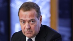 Медведев: атака США на Иран была неспровоцированной