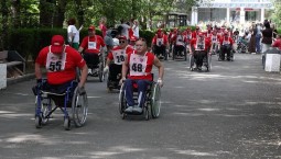 В Саках прошёл международный парамарафон на дистанции в 42 км