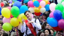 Выпускников Крыма просят не запускать шары в небо