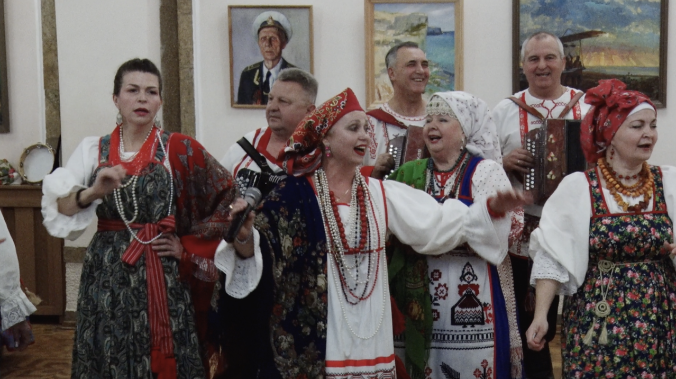 Танцы, песни и обряды: в Севастополе устроили масленичные гуляния 