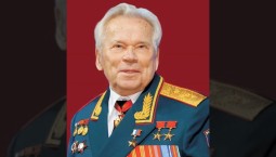 АК-47: 106 лет со дня рождения создателя 