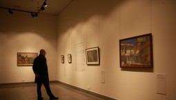 В Абхазии показали больше 30 работ русской живописи