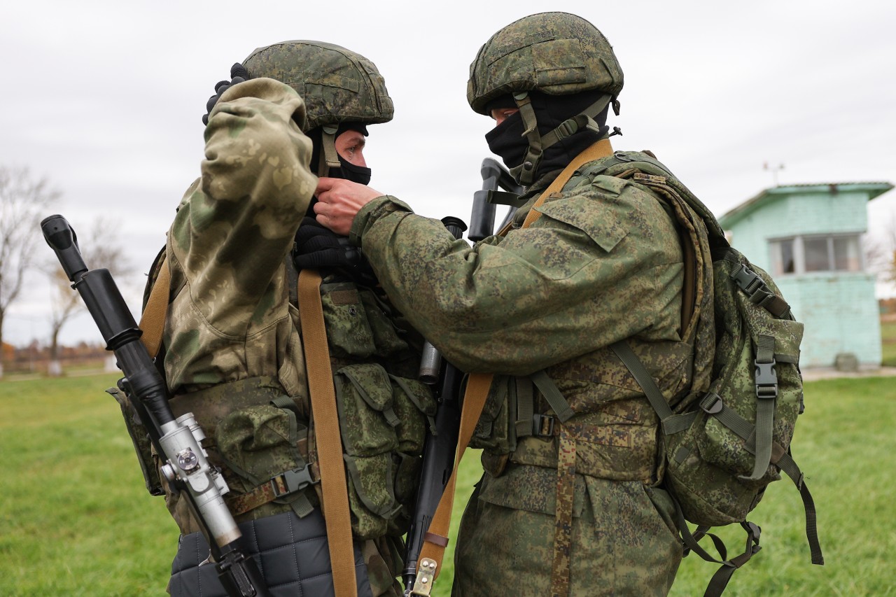 Направить войска. Снаряжение армии России. Российские производители тактического снаряжения. Экипировка мобилизованного 2022. Полномасштабная мобилизация.