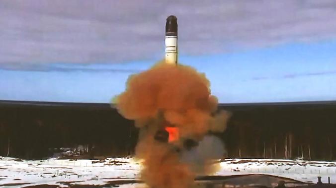 Минобороны провело первый испытательный пуск ракеты 