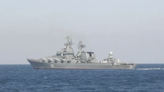 Флаг крейсера «Москва» передадут музею Севастополя