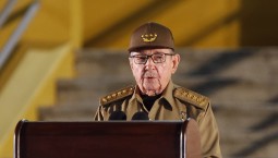 Вашингтон угрожает расправой экс-президенту Кубы