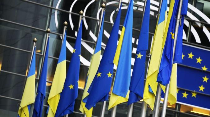 Страны ЕС начнут переговоры о приёме Украины в союз