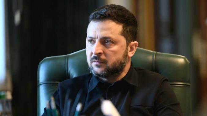 Мендель: Зеленский – инструмент развала Украины