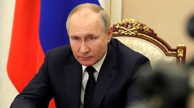 Владимир Путин заявил о своем праве участвовать в следующих президентских выборах 