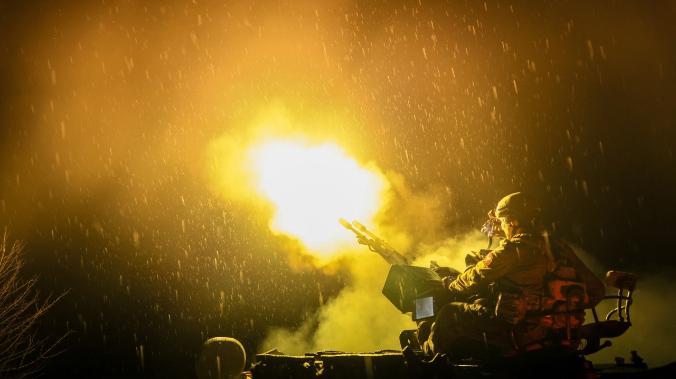 102 беспилотника уничтожены за ночь над регионами России 