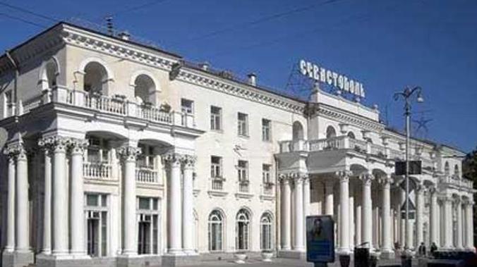 На крышу гостиницы «Севастополь» вернётся черепица