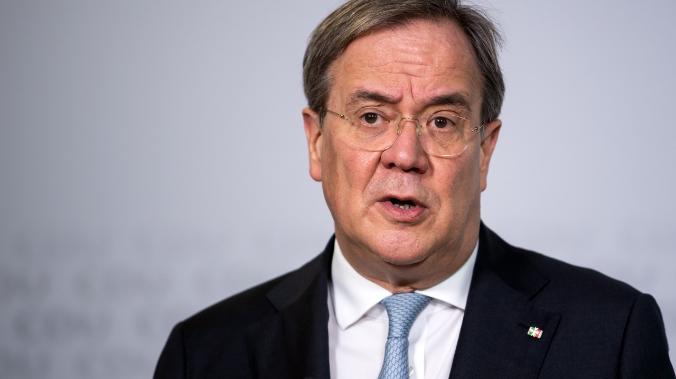 Кандидат в канцлеры Германии допустил остановку «Северного потока — 2» из-за Украины