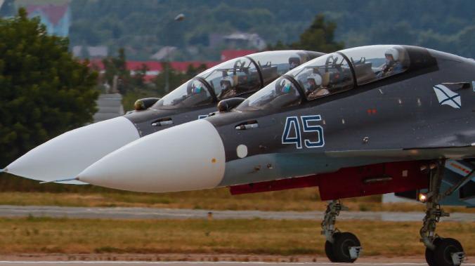 Российский истребитель Су-30СМ2 напугал европейских военных 