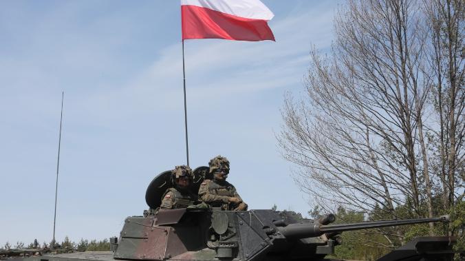 Польша готовит войска для поддержки переворота в Белоруссии