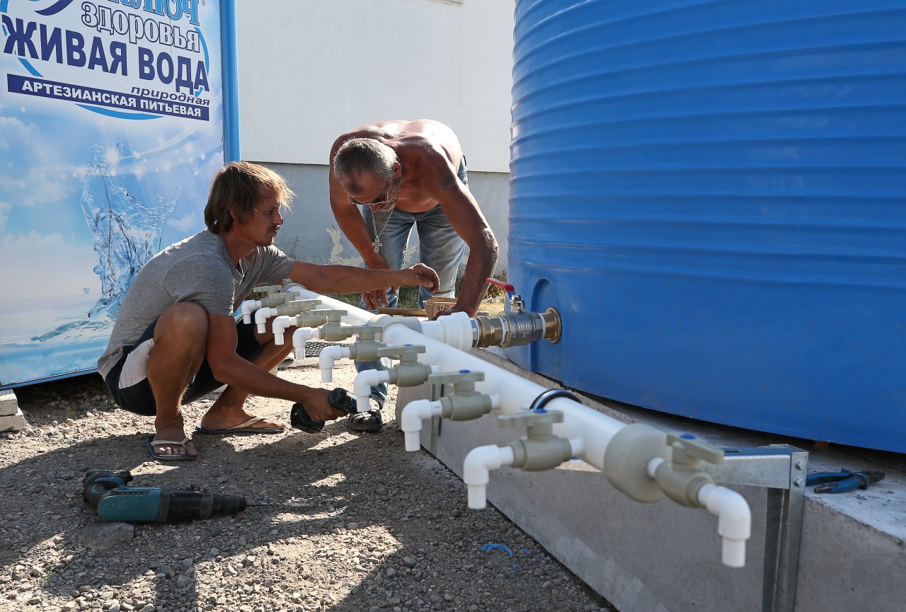 Снабжение Крыма водой