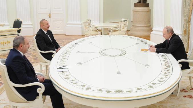 Путин заявил о «справедливом» урегулировании карабахского конфликта