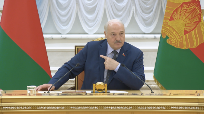 Лукашенко: мы никогда не были предателями