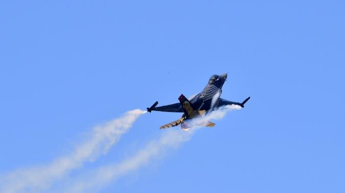 В Азербайджане заявили, что турецкий F-16 не сбивал штурмовик ВВС Армении