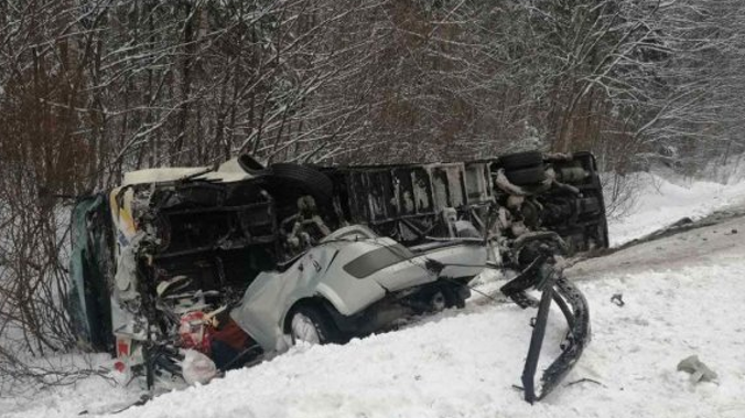 В ДТП с автобусом в Белоруссии пострадал 41 турист из России