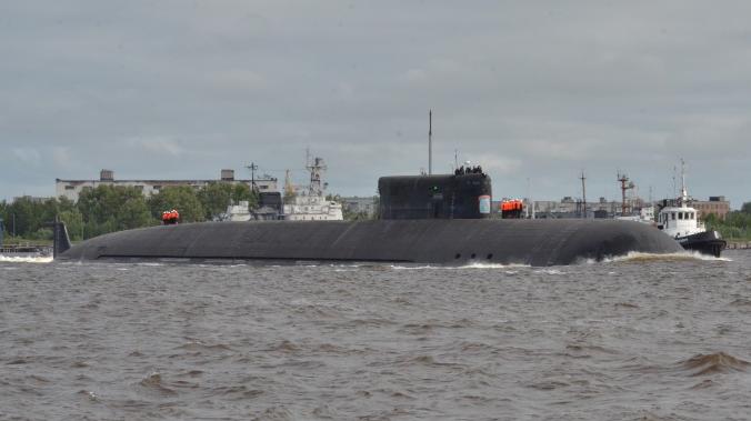 Носитель атомных торпед «Белгород» впервые вышел в море на заводские ходовые испытания