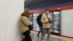 В Московском метро могут проверять телефоны