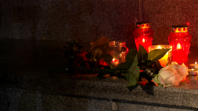 Севастополь почтил память погибших в Донецке