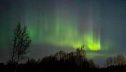 Российские регионы озарило северное сияние 