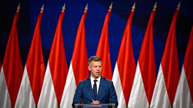 Мадьяр: Венгрия продолжит закупать нефть у России