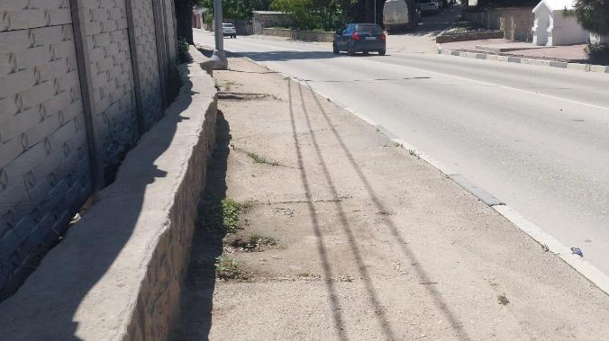 Тротуар на ул. Новикова в Балаклаве отремонтируют