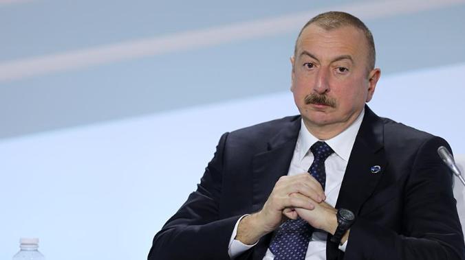 Ильхам Алиев: Азербайджан хочет купить российское оружие 