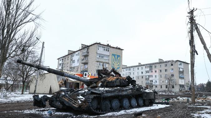Украинский пленный: националисты расстреливали жителей Мариуполя из танка
