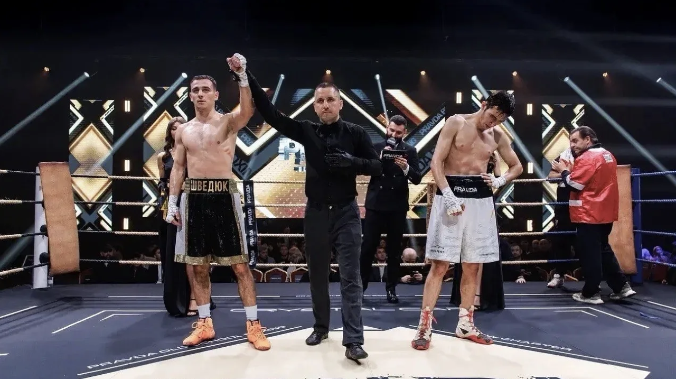 Боксёр Шведюк победил на международном турнире