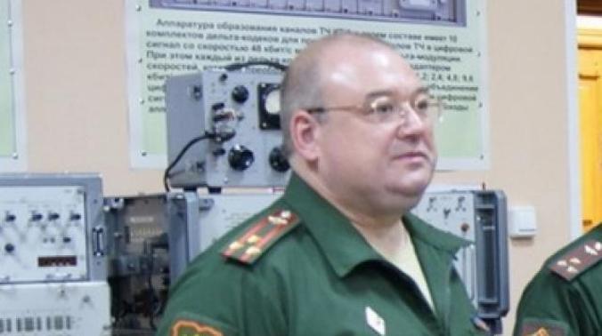 Генералу ВС РФ Александру Оглоблину дали 4,5 года колонии за мошенничество 