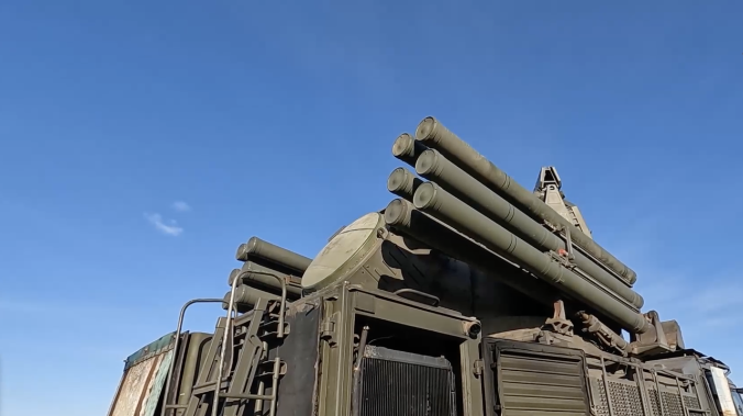 22 воздушные цели сбили над Севастополем ночью