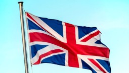 СВР: Лондон и Париж хотят передать Киеву ядерное оружие