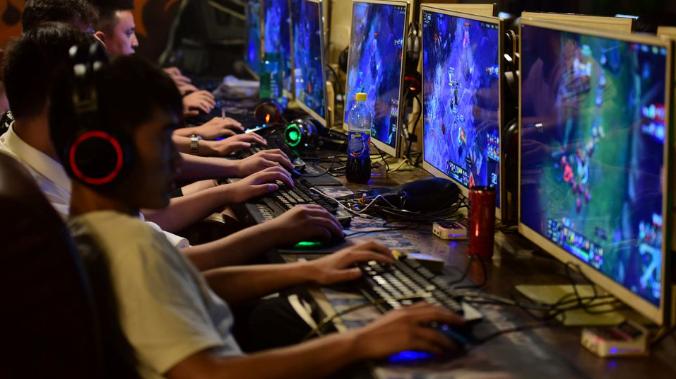 Акции игровых компаний рухнули после критики в китайских СМИ