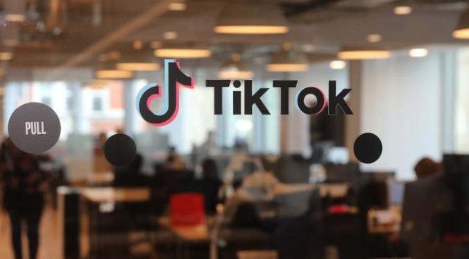 Сотрудники TikTok смогут переехать из России  