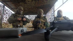 Бойцы Южного округа тренировались управлять дронами