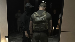 НАБУ нагрянуло с обысками в офис Зеленского